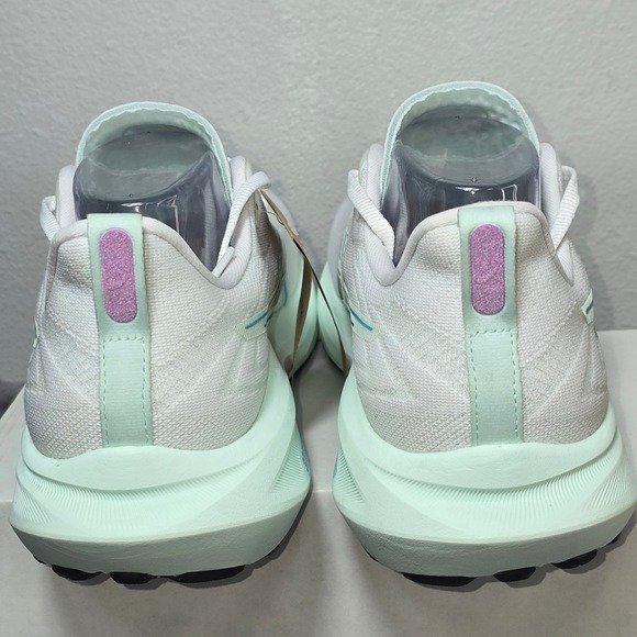 NWT Asics GT-2000 13 Running Shoes White Mint Green Stability Sneakers Womens 12 - Picture 4 of 8